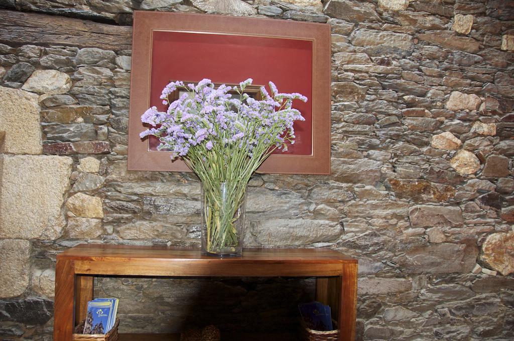 Albergue Los Blasones Sarria Exterior photo