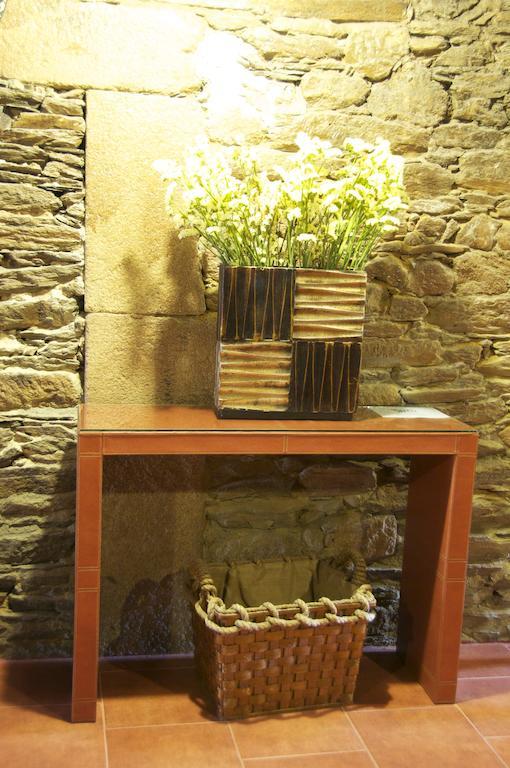 Albergue Los Blasones Sarria Exterior photo